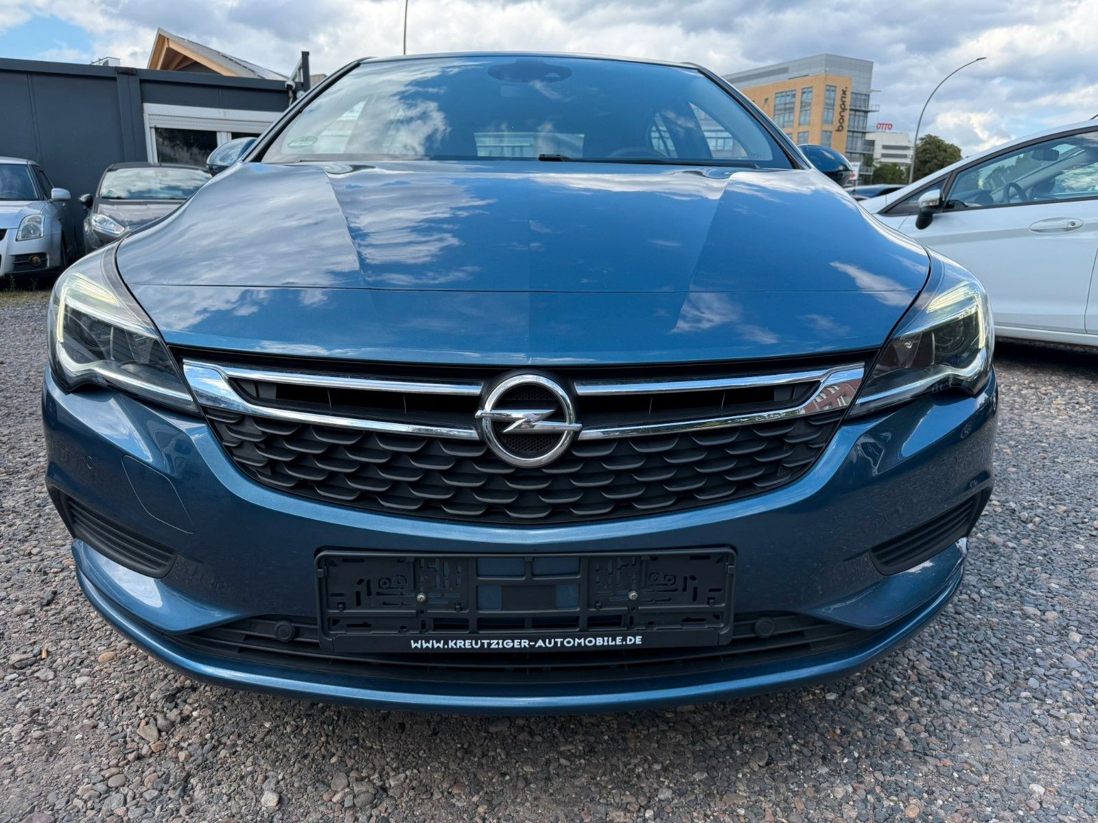 Fahrzeugabbildung Opel Astra K Lim. 5-trg. Business Start/Stop