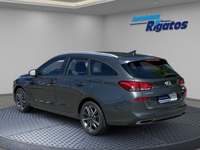 Fahrzeugabbildung Hyundai i30 1.5 T-GDI Mild-Hybrid Trend Navigation, Sitz