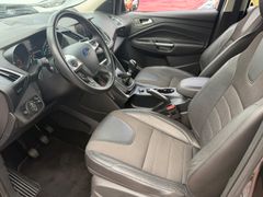 FORD Kuga Titanium*Xenon*Sitzh.*Navi*Klima*
