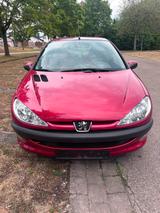 Peugeot 206 ,AUTOMATIK,NEUER TÜV,MEDIA PLAYER,KLIMA - Peugeot 206 mit Benzin-Antrieb: Automatik