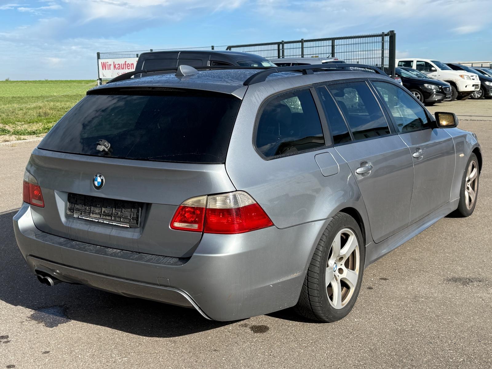 BMW 530 2006 — interior