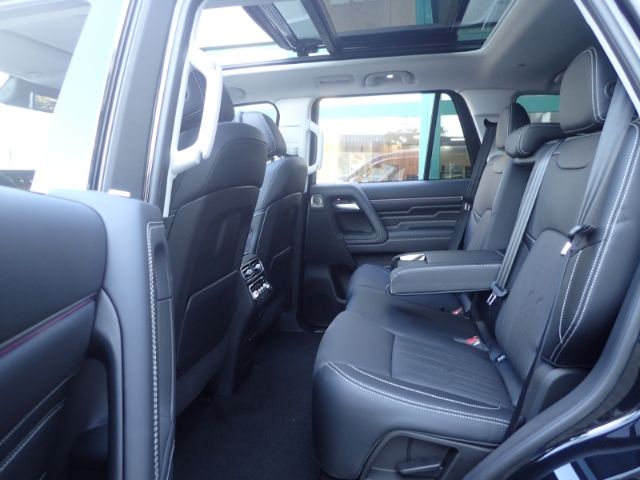 Fahrzeugabbildung BAIC BJ60 2.0 4x4 Hybrid CarPlay/HUD/SHZ/El. Panodach