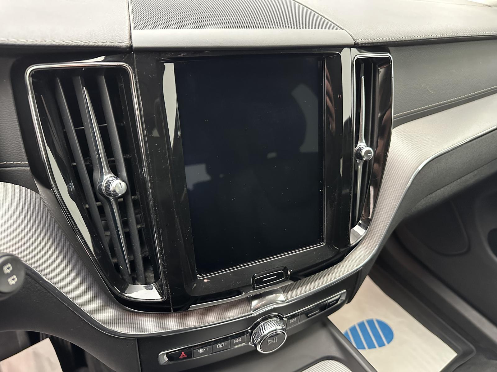 Volvo XC60 Inscription 2WD "1 HAND-NAVI-LEDER-SITZH"