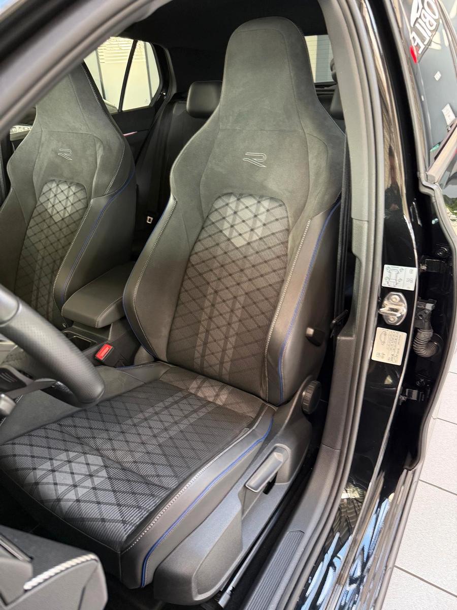Volkswagen Golf VIII Lim. 1.5 eTSI 110 kW R-Line, миниатюра 10
