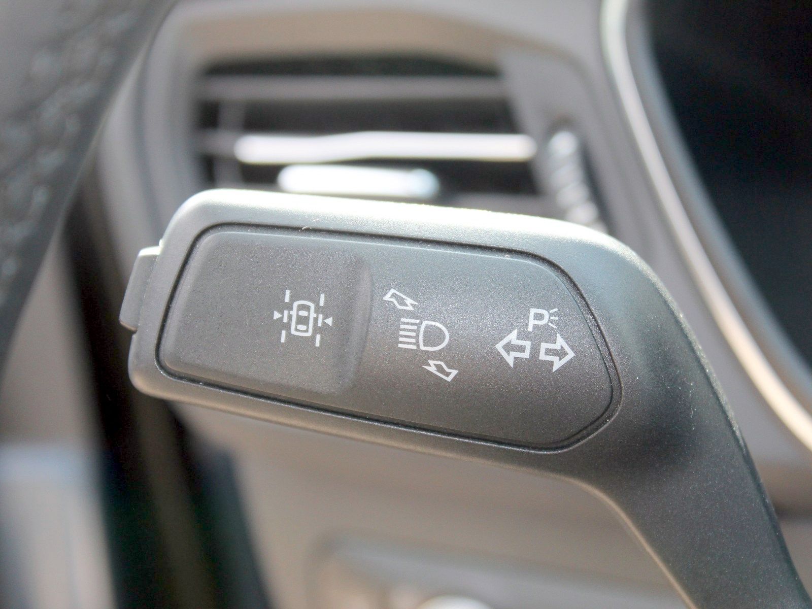 Fahrzeugabbildung Ford Kuga Plug-In Hybrid Titanium X 2,5 Duratec