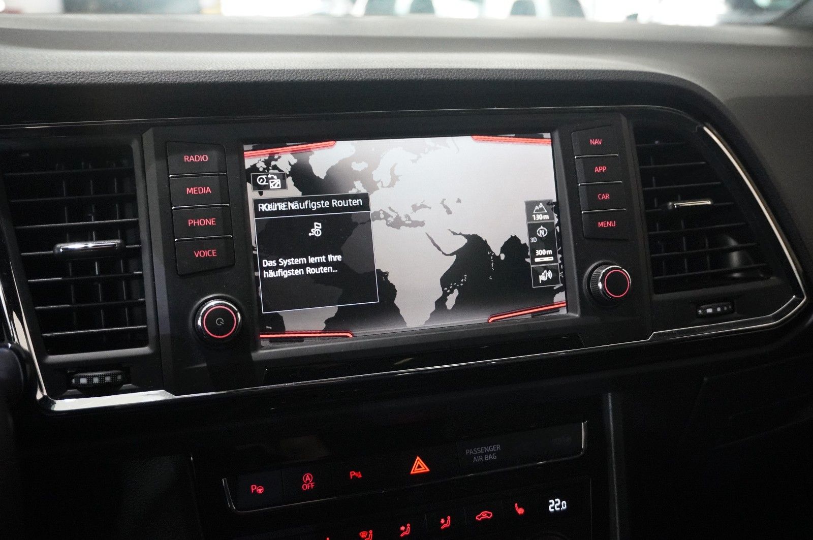 Fahrzeugabbildung SEAT Ateca 2.0 TDI FR SPORT DSG NAVI/LED/KAMERA/AHK