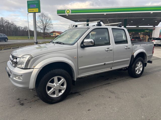 Isuzu D-MAX CREW CAB 4X4 ALLRAD KLIMA BAUJAHRE 2006