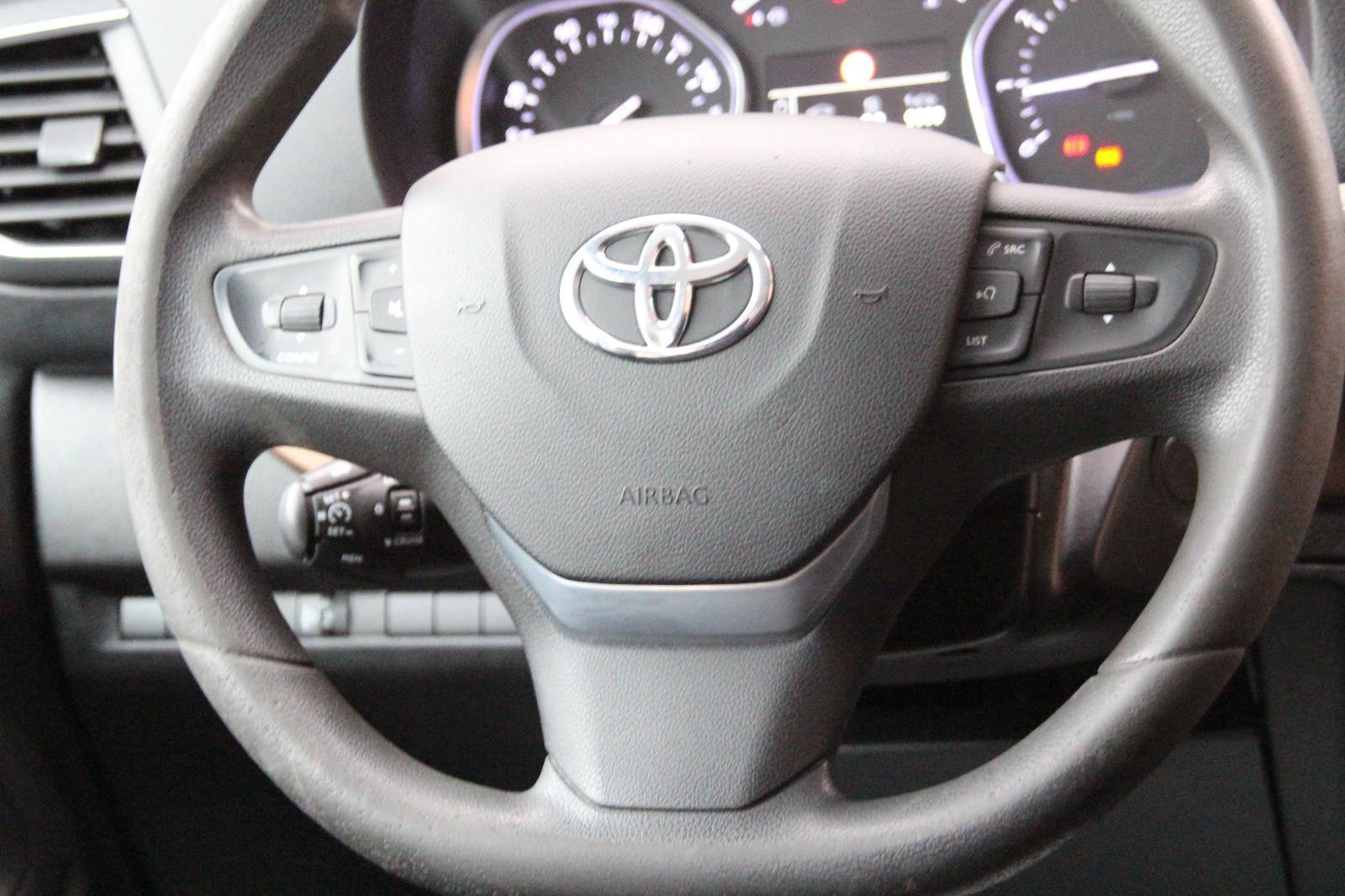 Toyota Proace Verso L1 Family Comfort 8 Sitze/Navi/Shz/