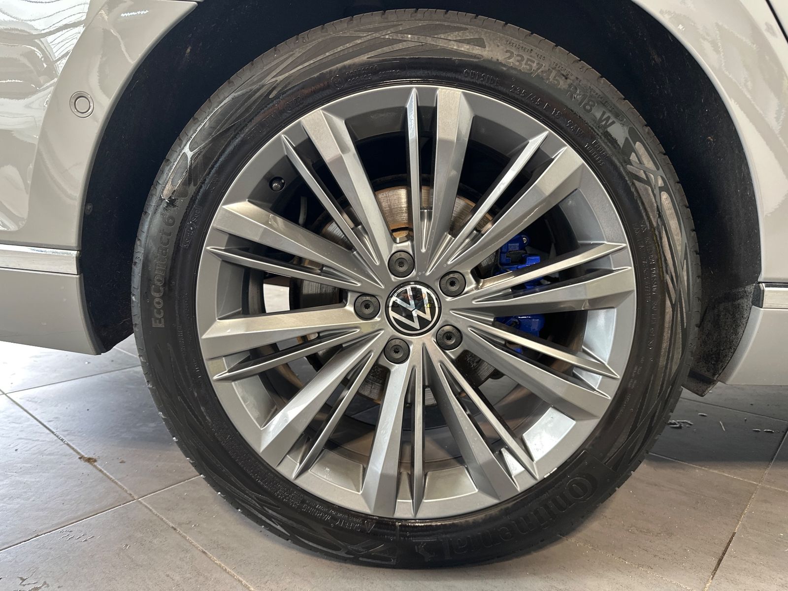 Fahrzeugabbildung Volkswagen Passat Variant GTE NAV+IQ-LIGHT+ACC+KAMERA+AHK