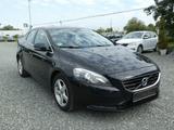 Volvo V40 Momentum*AHZV*Navi*SHZG*Scheckheftgepflegt* - gebrauchte Volvo V40 aus dem Jahr 2013