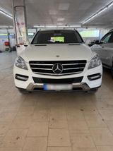 Mercedes-Benz ML 350  4M -Pano, AHK, GSD, MB scheckheft  - Mercedes-Benz ML 350 Gebrauchtwagen