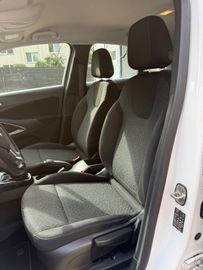 Opel Crossland (X) - 11