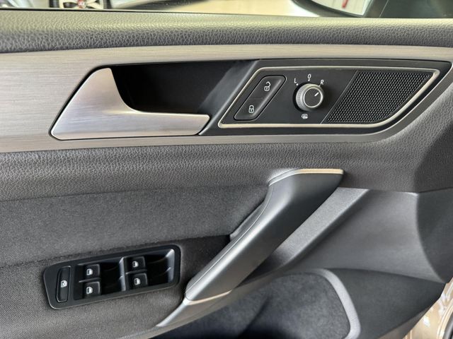 VW Golf Sportsvan — Foto 12