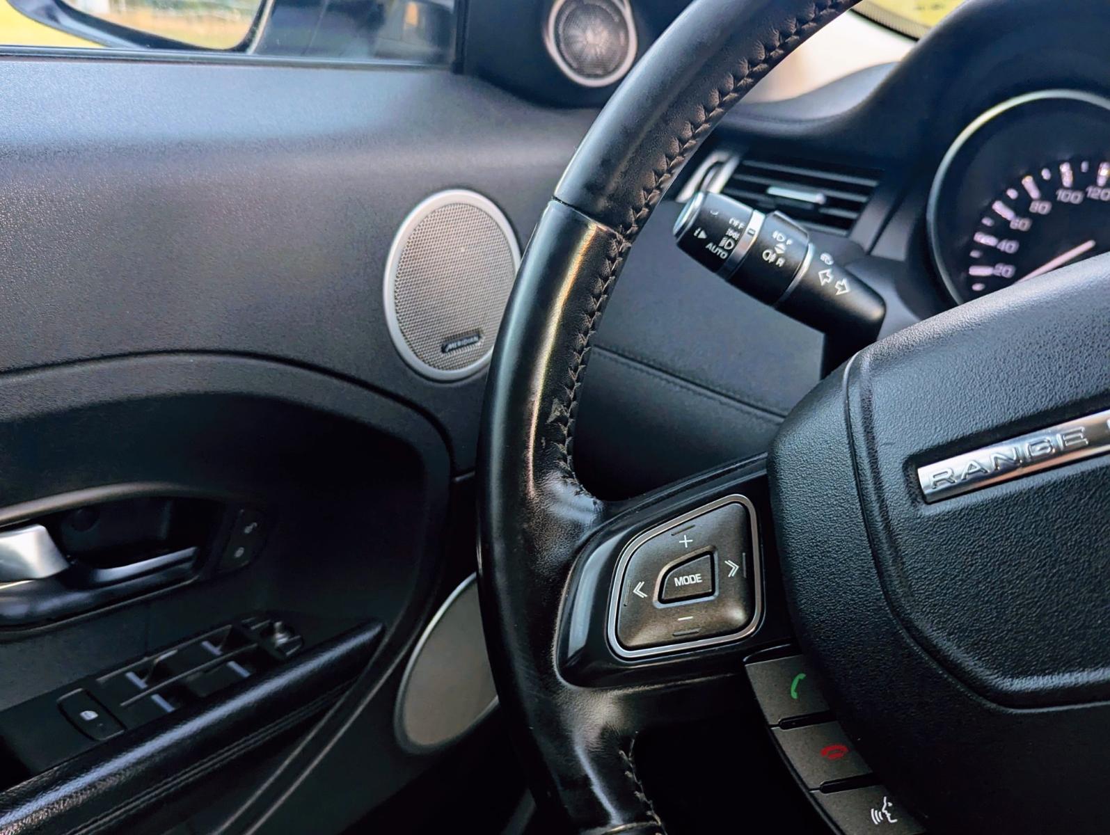Land Rover  Evoque Evoque*LEDER*NAVI*XENON*AKH*SHZ*TOP