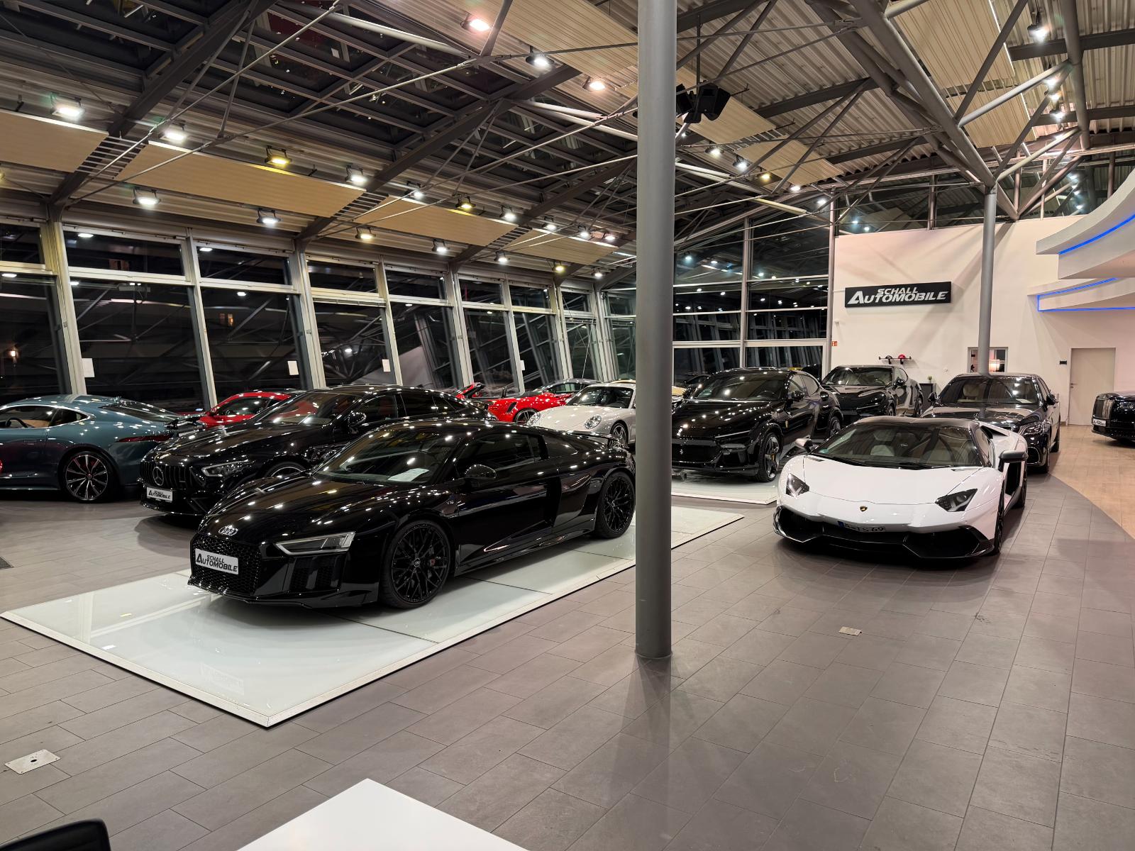 showroom-image-top