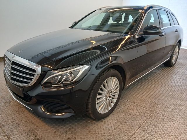 Mercedes-Benz C 180 T CGI *LED*Panorama*Spurhalt.*Tempo*AHK