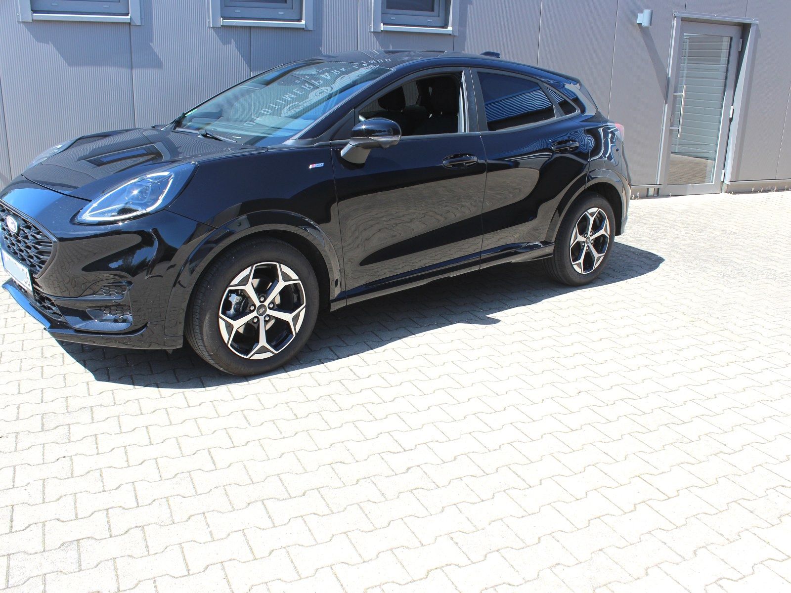 Fahrzeugabbildung Ford Puma ST-Line 1,0 EcoBoost Mild Hybrid