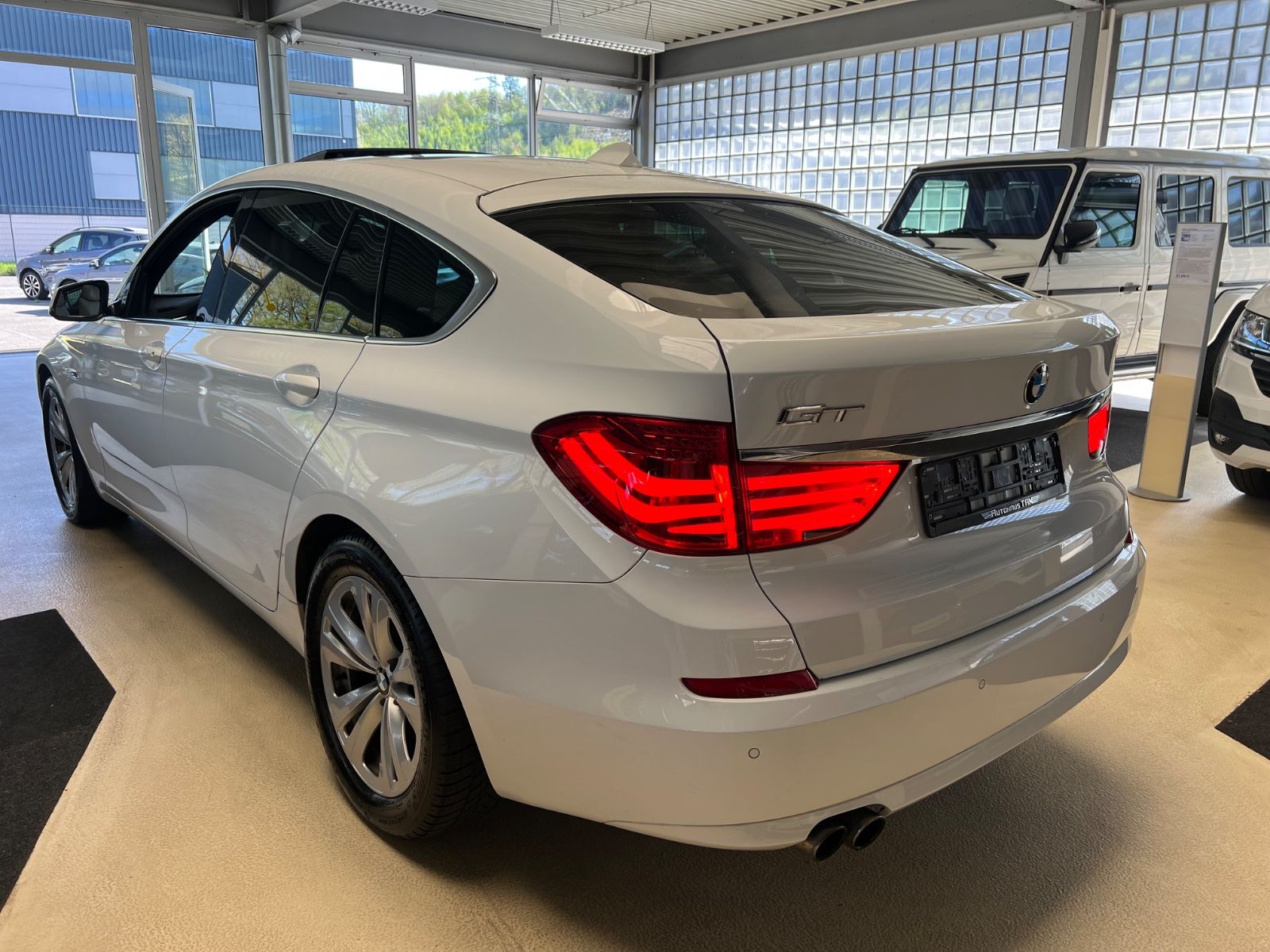 Fahrzeugabbildung BMW 530 Gran Turismo GT *PANO*KAMERA*LEDER-WEIß*