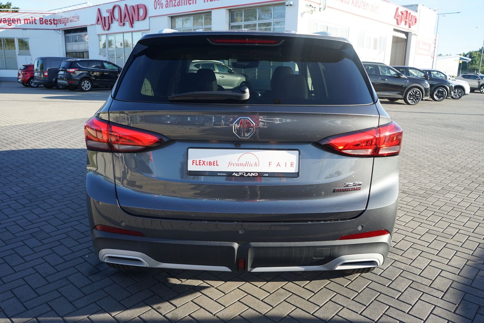 MG ZS