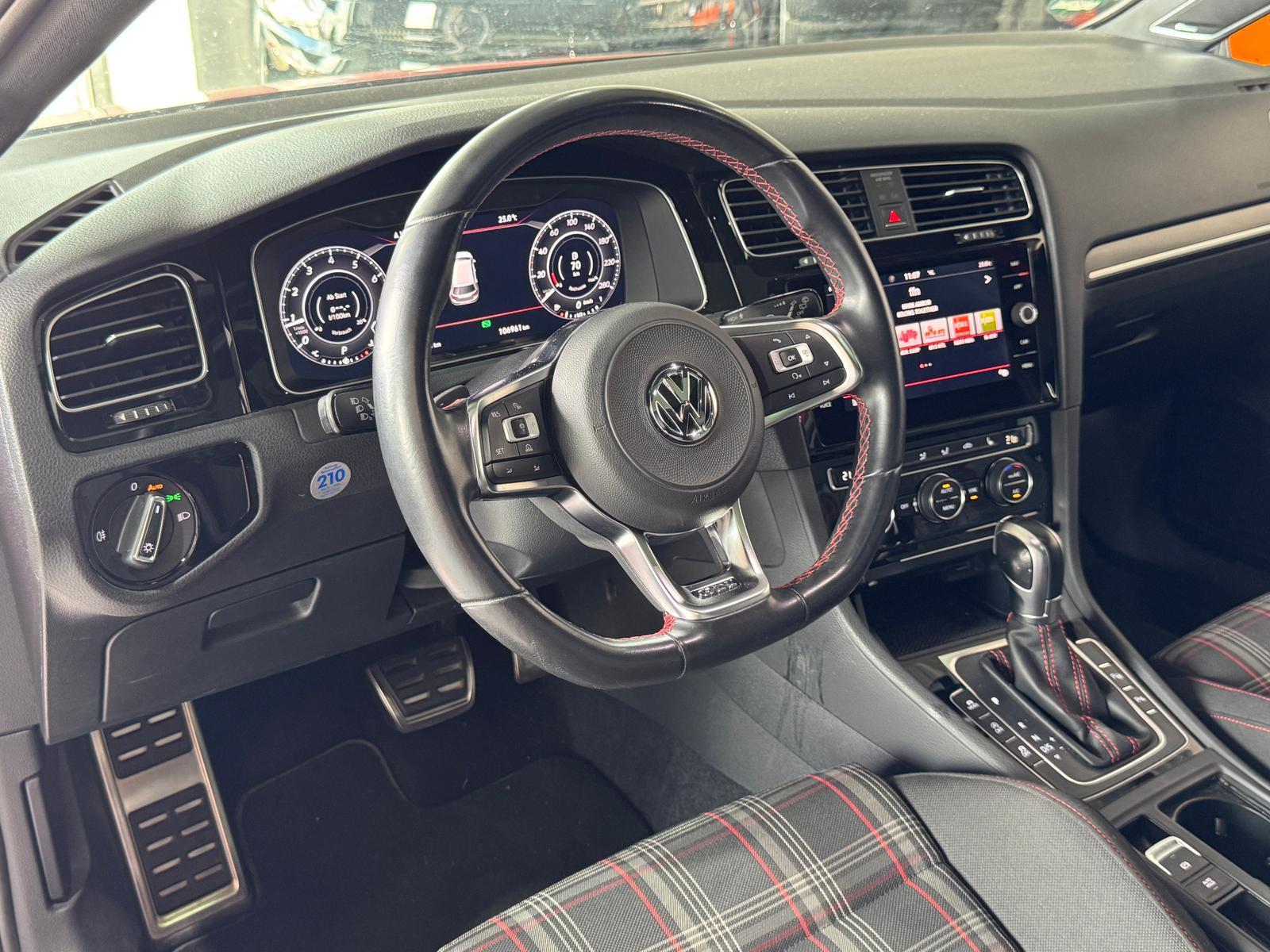 Volkswagen Golf GTI Performance Virtual/PANO/Matrix/SZH/ACC