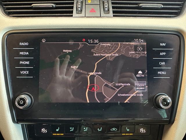 MYAUTOCENTER – Gebraucht- und Jahreswagen mit Werkstattservice in Pfaffenhofen Skoda Octavia *SUBWOOFER*LED*AHK*ACC*CARPLAY*CAM*NAV*