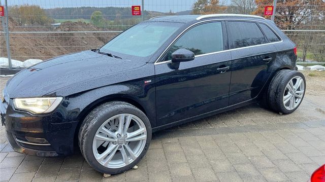 Audi A3 1.4TFSI Sportback S line Sportpaket Xenon 8fa