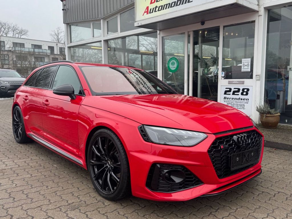 Audi RS4