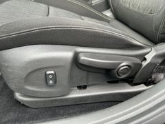 Fahrzeugabbildung Opel Astra K 1.2 Turbo Opel 2020 LED Navi Kamera 16"