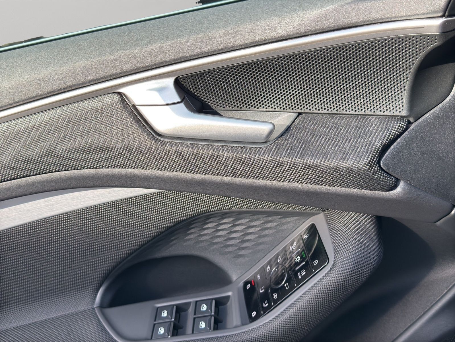 Audi A6 - Bild 13
