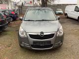 Opel Agila Style-Paket - Opel Agila aus 2012