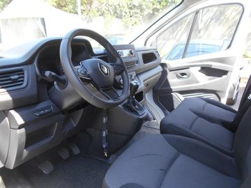 Renault Trafic - 8