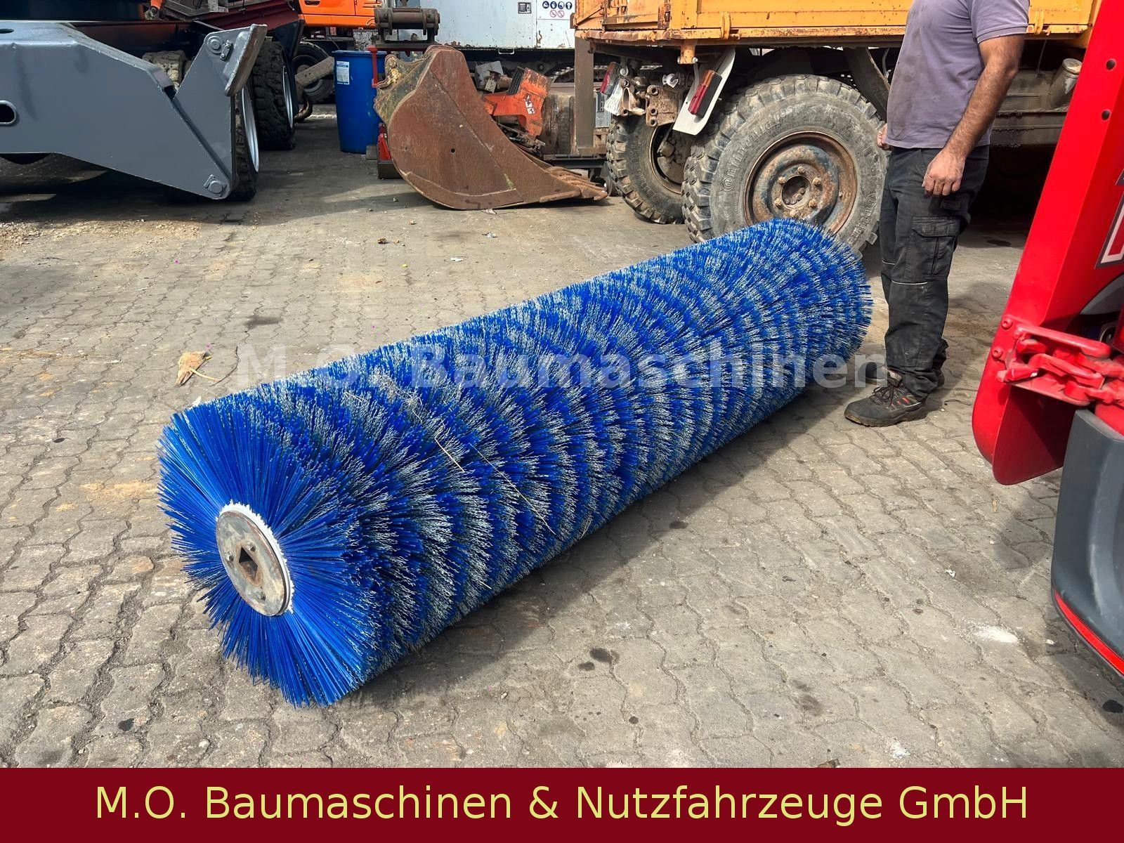 Fahrzeugabbildung Andere Drücker HDK 2200 / Kehrmaschine /Neuwertig
