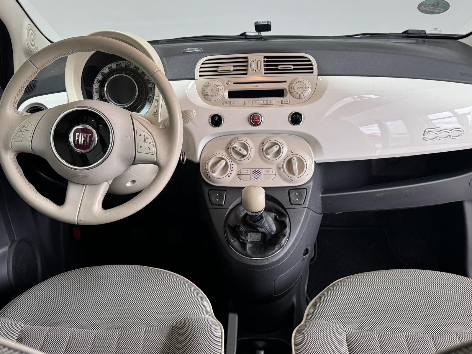 Fiat 500 Lounge