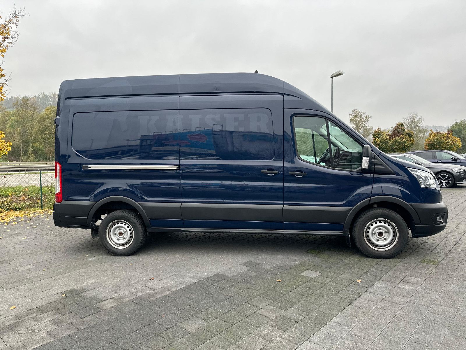 Fahrzeugabbildung Ford Transit 350 L3H3 TREND *NAVI*KLIMA*TEMPO*