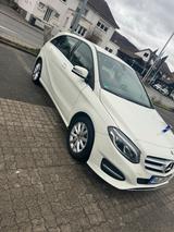 Mercedes-Benz 12.500  Mecedess B-klass 2.0 disel - Mercedes-Benz 200 aus 2019
