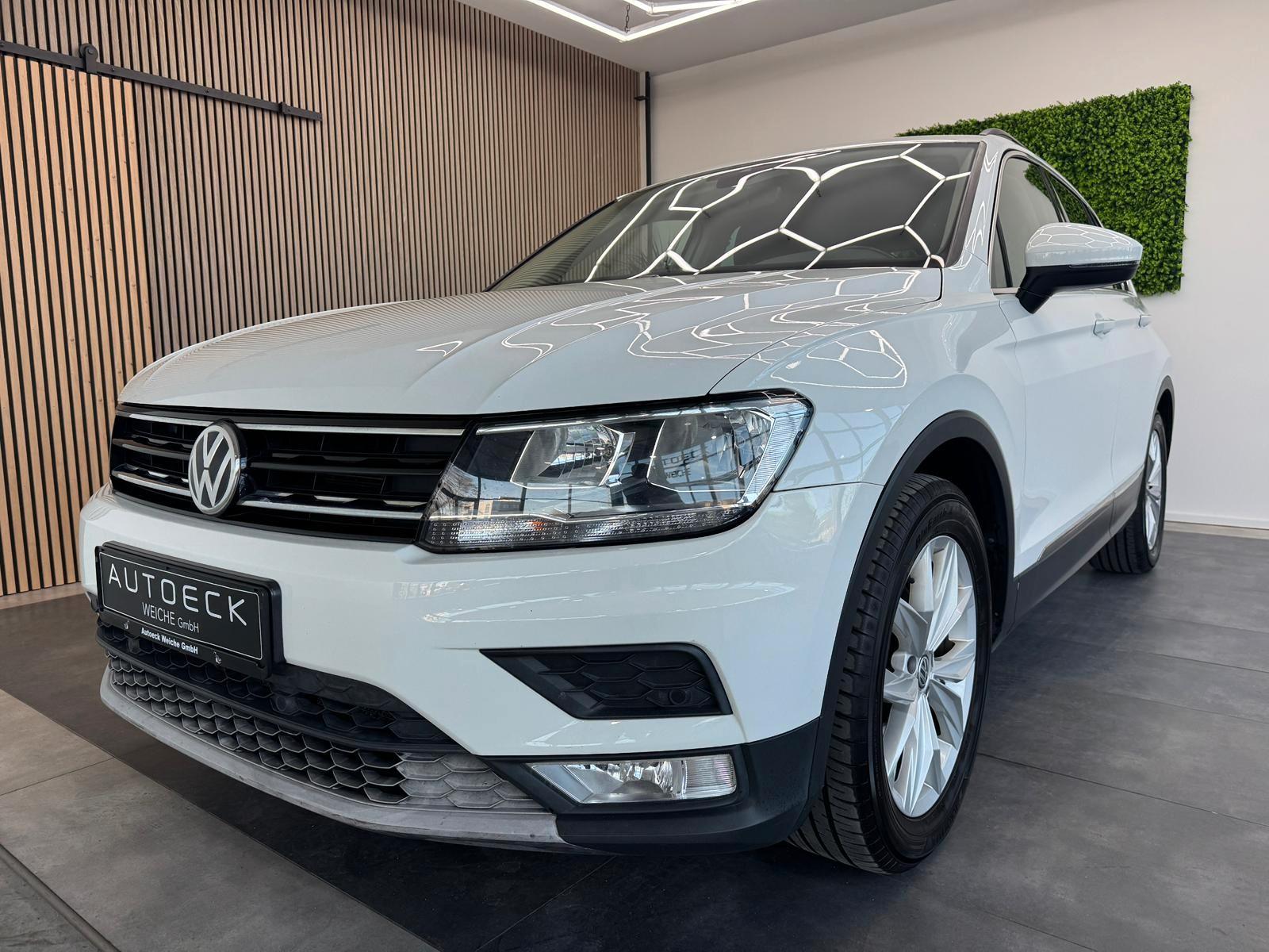 Volkswagen Tiguan Comfortline 2.0TDI DSG ACC LANE AHK