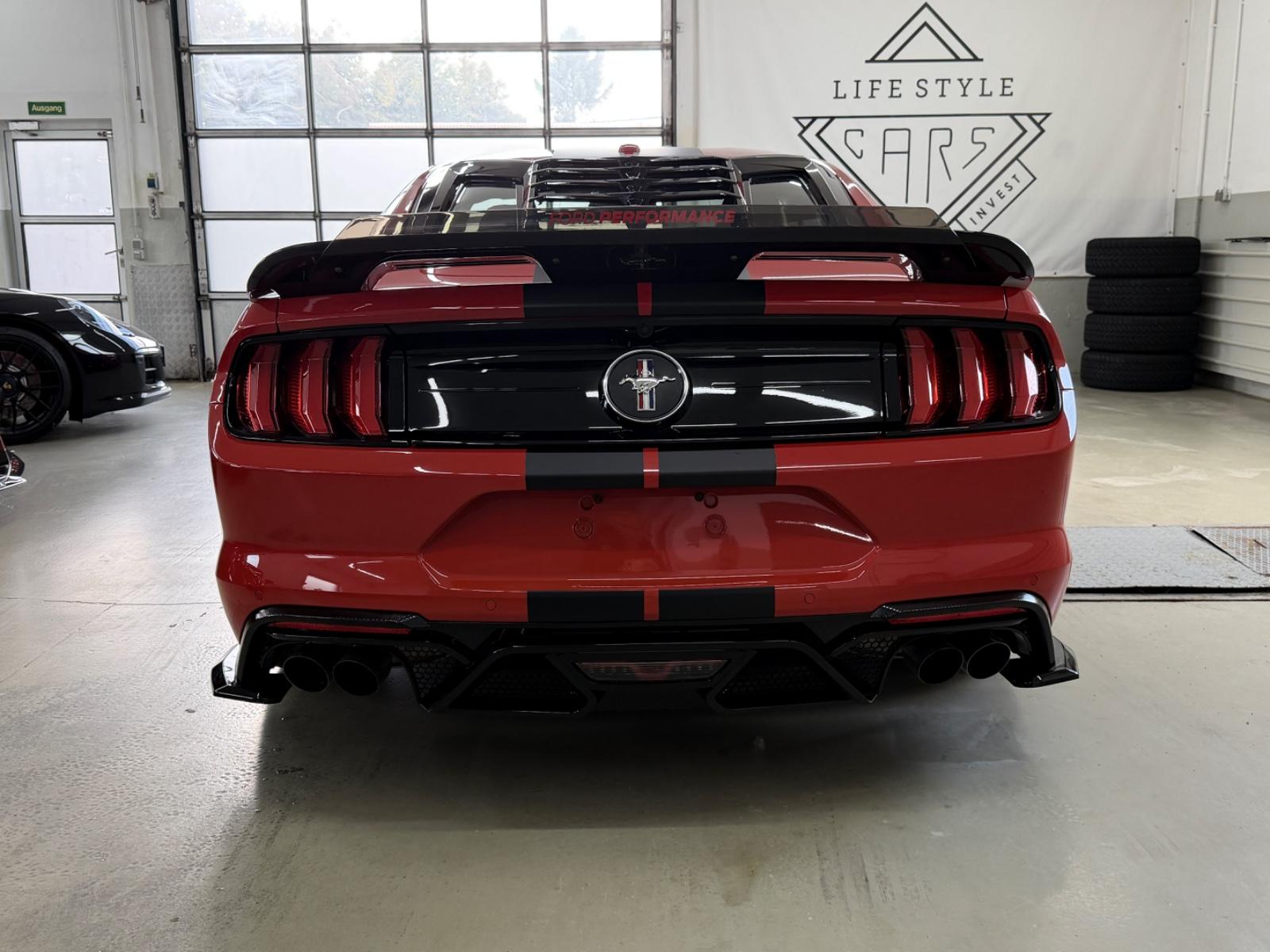 Ford Mustang 2.3 HIGH PERFORMANCE/ Shelby/