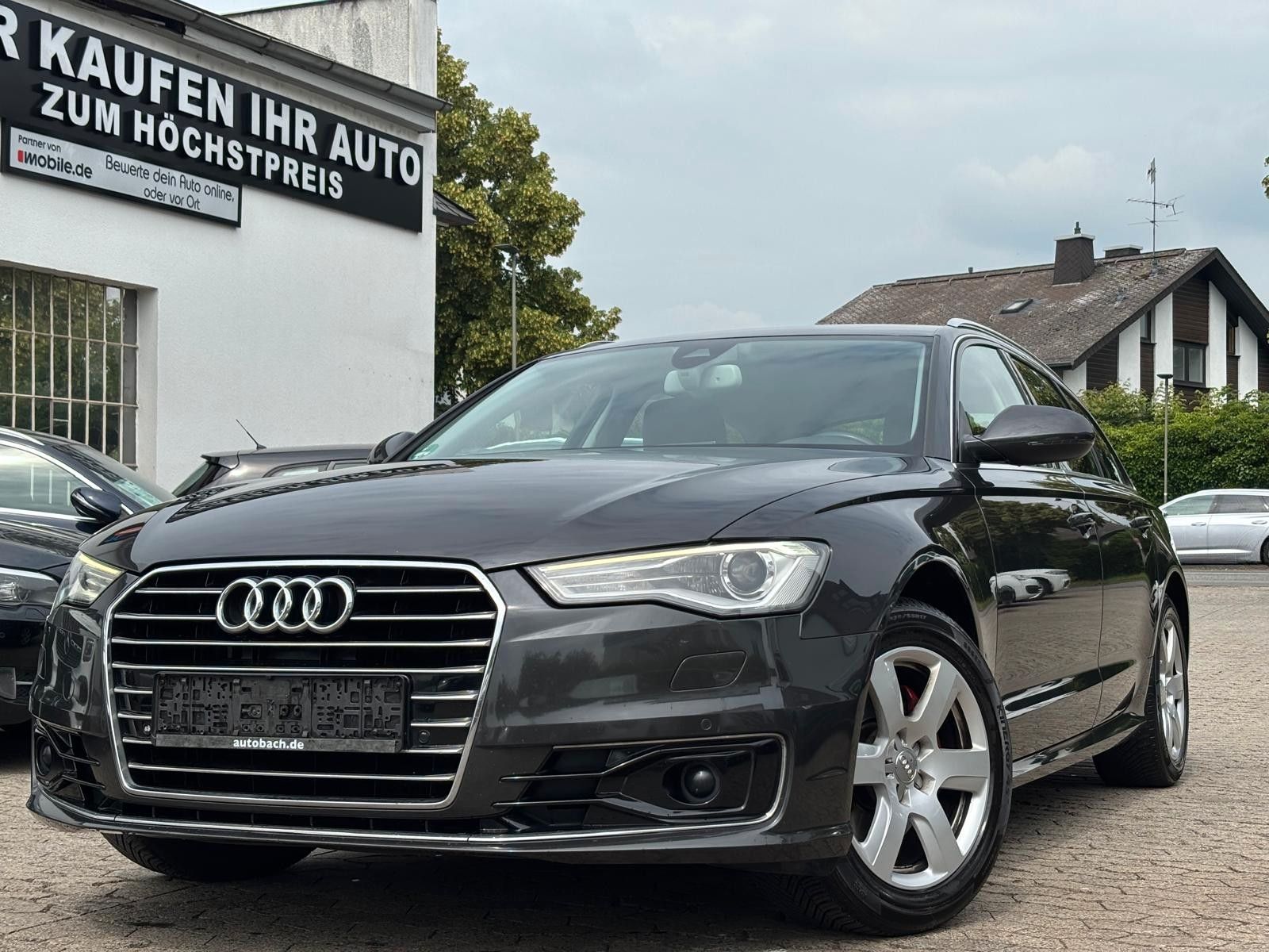 AUDI A6 Avant 2.0 TDI ultra/Aut./AHK/Aisstente/gepfl.