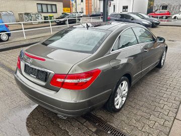 Mercedes E 350 - 3