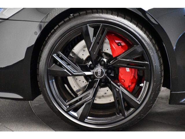 Audi RS7 - Bild 17