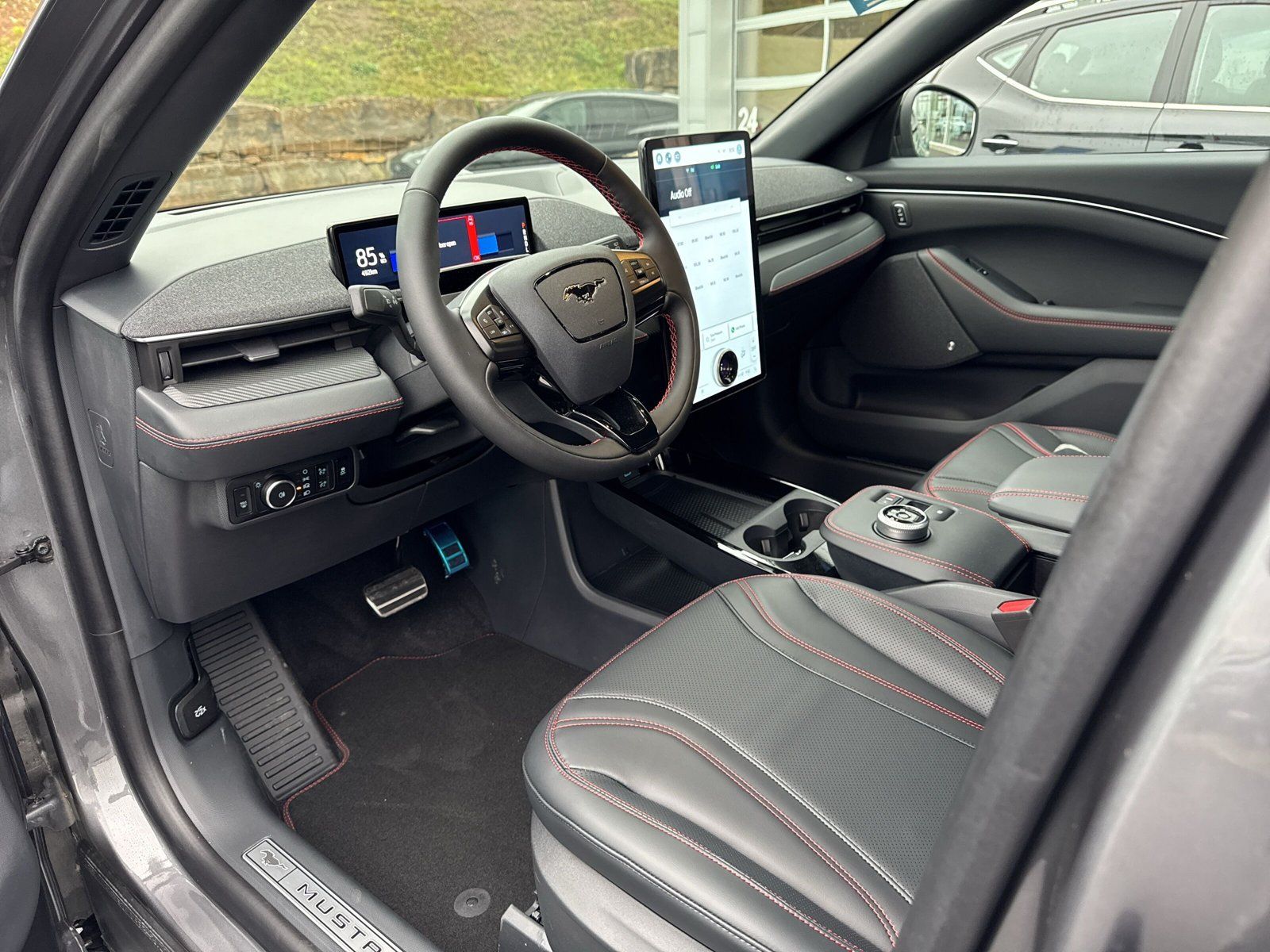 Fahrzeugabbildung Ford Mustang Mach-E #99kWh Premium