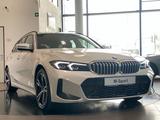 BMW 330i Touring xDrive M-Sport Curved Kam. HiFi ACC - BMW 330 mit Benzin-Antrieb: Kombi, Automatik