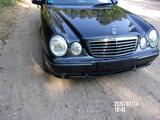 Mercedes-Benz Mercedes W 210 smaragdschwarz Avantgarde A... - Mercedes-Benz E-Class: 210