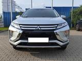 Mitsubishi Eclipse Cross 1.5 ClearTec T-MIVEC 2WD CVT T... - Mitsubishi Eclipse Cross von privat