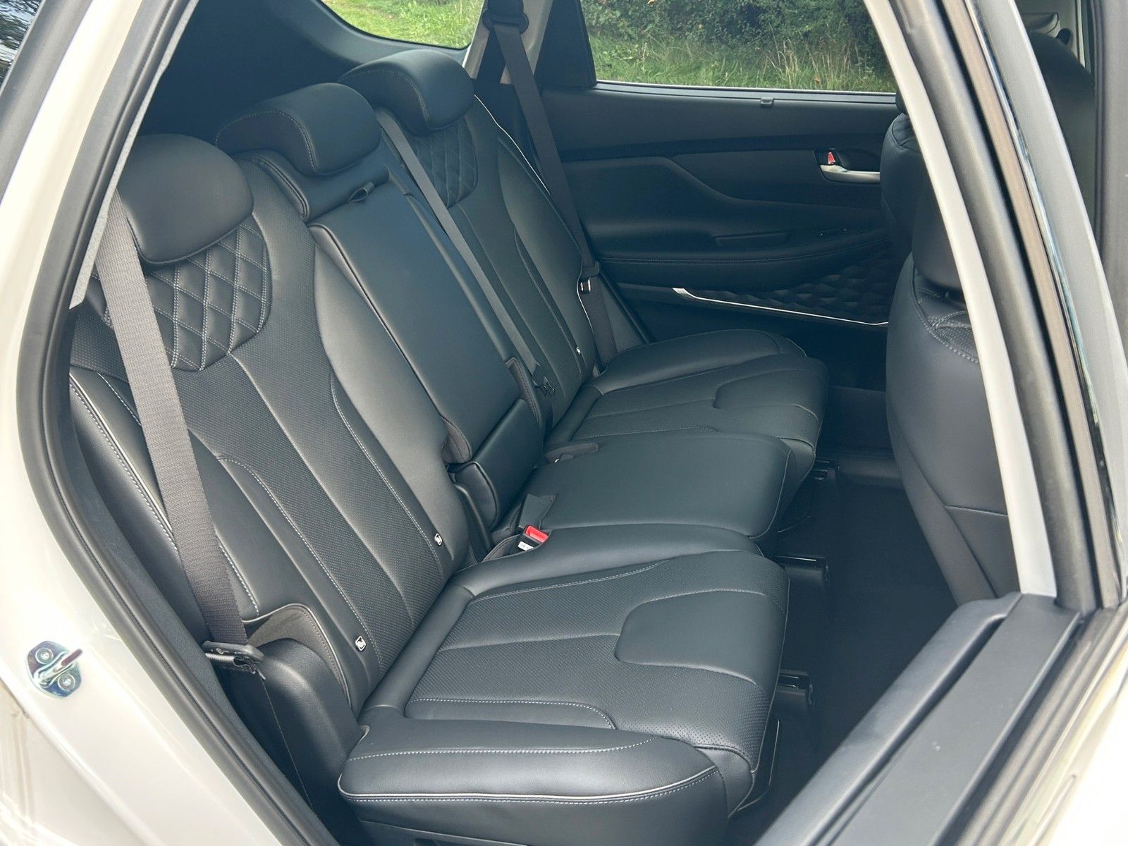 Fahrzeugabbildung Hyundai SANTA FE 1.6 T-GDI HEV Prime *Pano*Totwinkl*360°