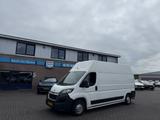 Peugeot Boxer 2.2 BlueHDi | L3H3 Premium 3-Pers | Airco - Offers
