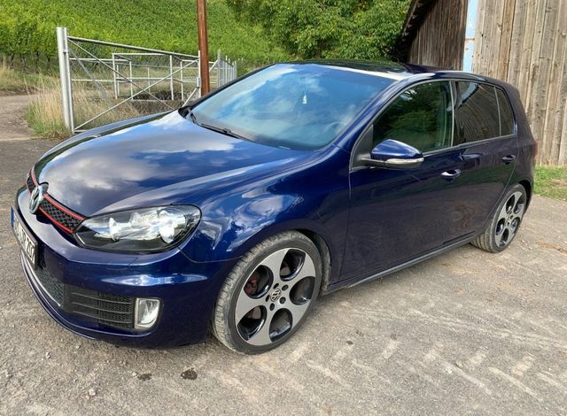 Volkswagen Golf VI GTI - ATM: 45.000/AUTOMATIK/F1 - SCHALT