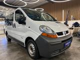 Renault Trafic Combi L1H1 2,7t  verglast*9- Sitzer*AHK* - gebrauchte Renault Trafic aus dem Jahr 2006