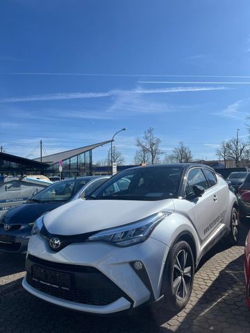 Toyota C-HR Hybrid Team D *Navi*