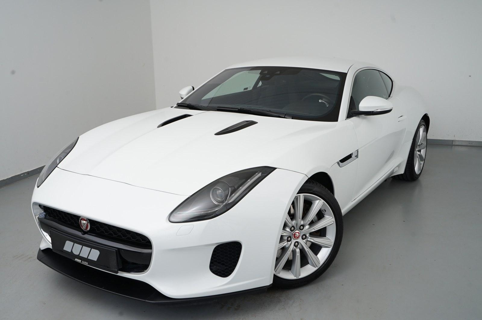 JAGUAR F-TYPE COUPÉ 300CH - XENON - CUIR - CHAUFFAGE STATIONNAIRE - CAMÉRA - BVA - 74.775 KMS